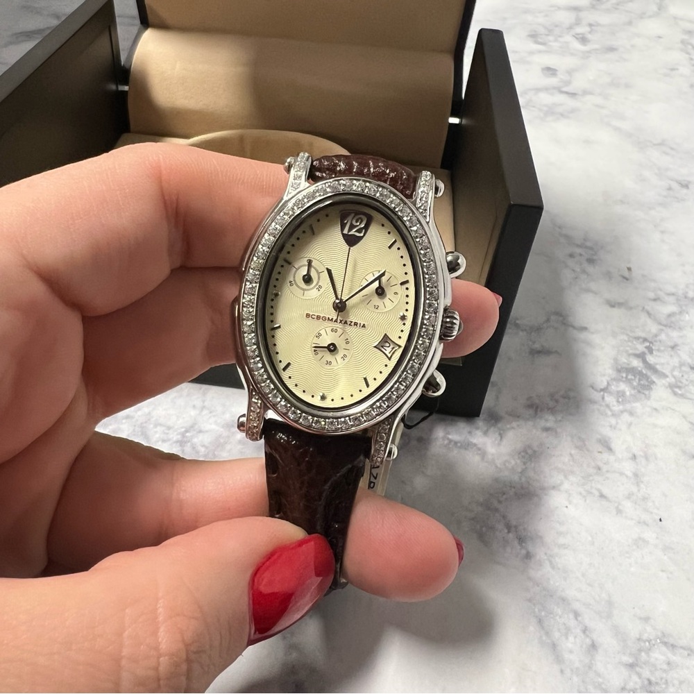 BCBG Watch